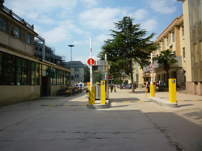 停車位亂收費何以治不了